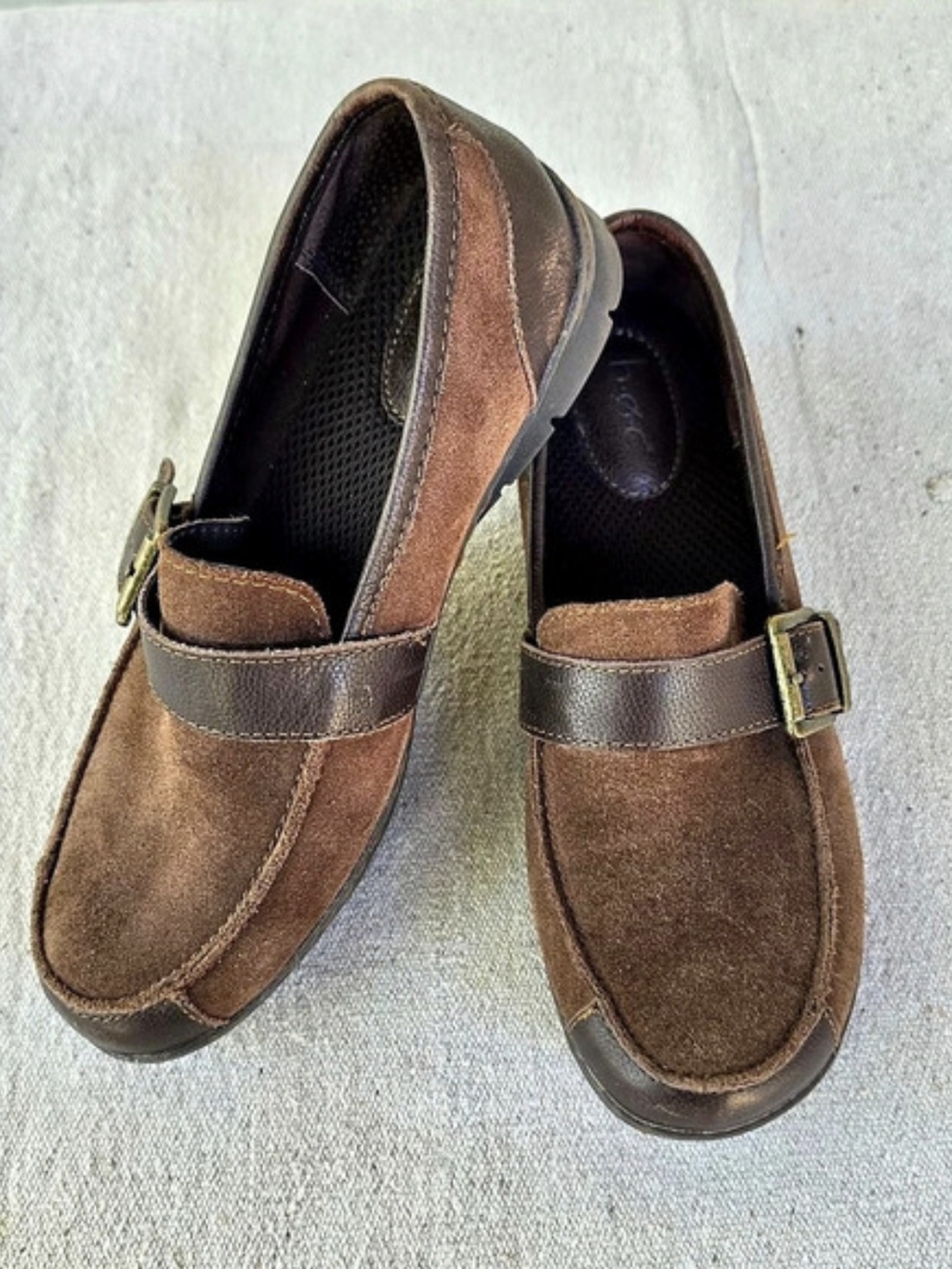 b.o.c. by Børn Concept Women's Suede Buckle Loafers Dark Brown Size 8.5 M